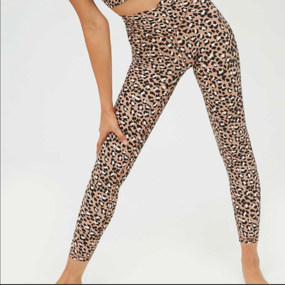 Aerie crossover leggings leopard print